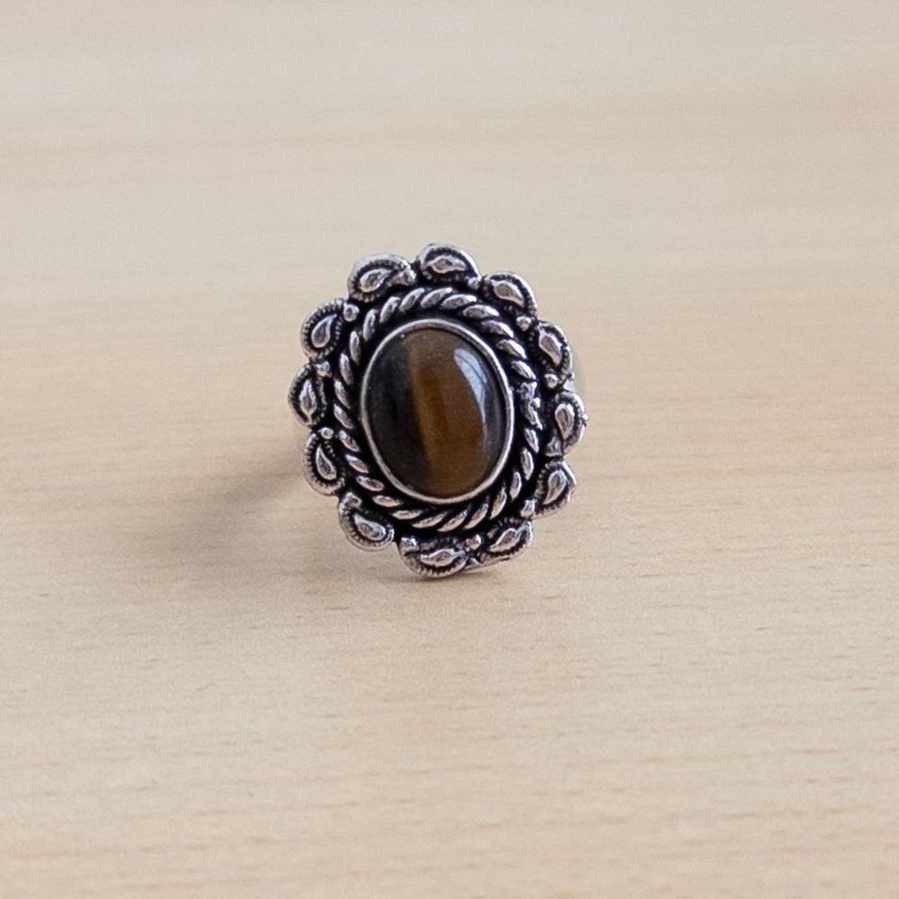 Tiger Eye Stone Ring Size 5.5 Brown Silver Tone Boho Western Witchy Celestial - Picture 4 of 6